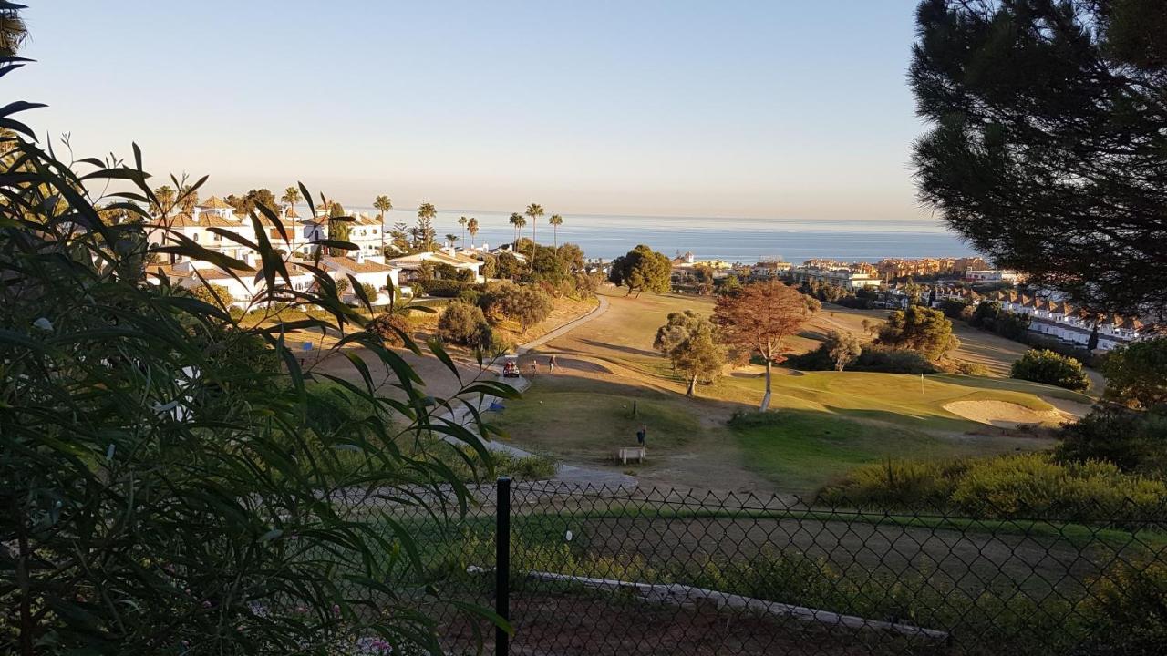 Modern Duquesa 2 Bed Outstanding View Of Sea Golf Apartment Manilva Luaran gambar